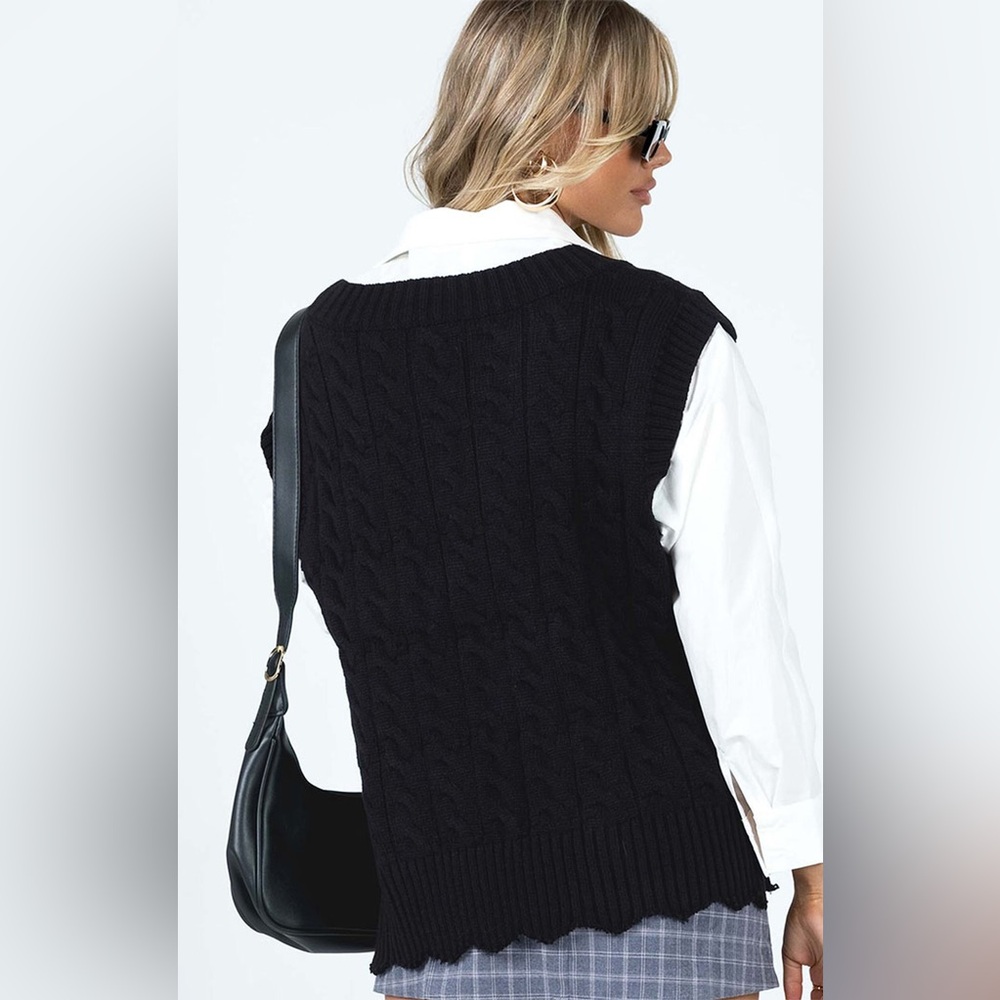 Princess Polly Antonia Sweater Vest Cable knit‎ Oversized Size XS/S - Picture 2 of 9